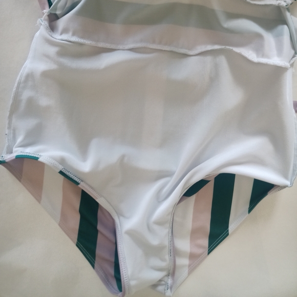 Custom Handmade Bathing suit size Large - Picture 8 of 12